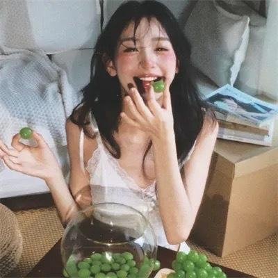 我配不上她
